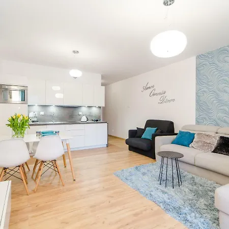 Kristina Osiedle Polanki Apartment *