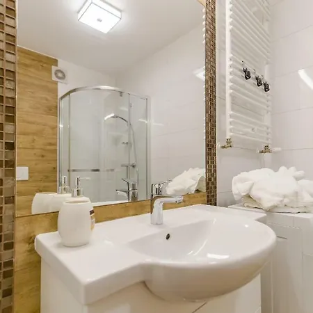 Kristina Osiedle Polanki Apartment